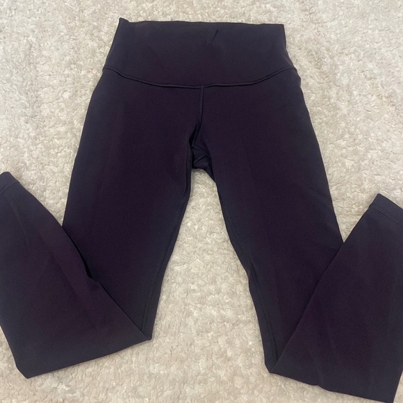 Lululemon Wunder Under Purple Leggings - Picture 5 of 6